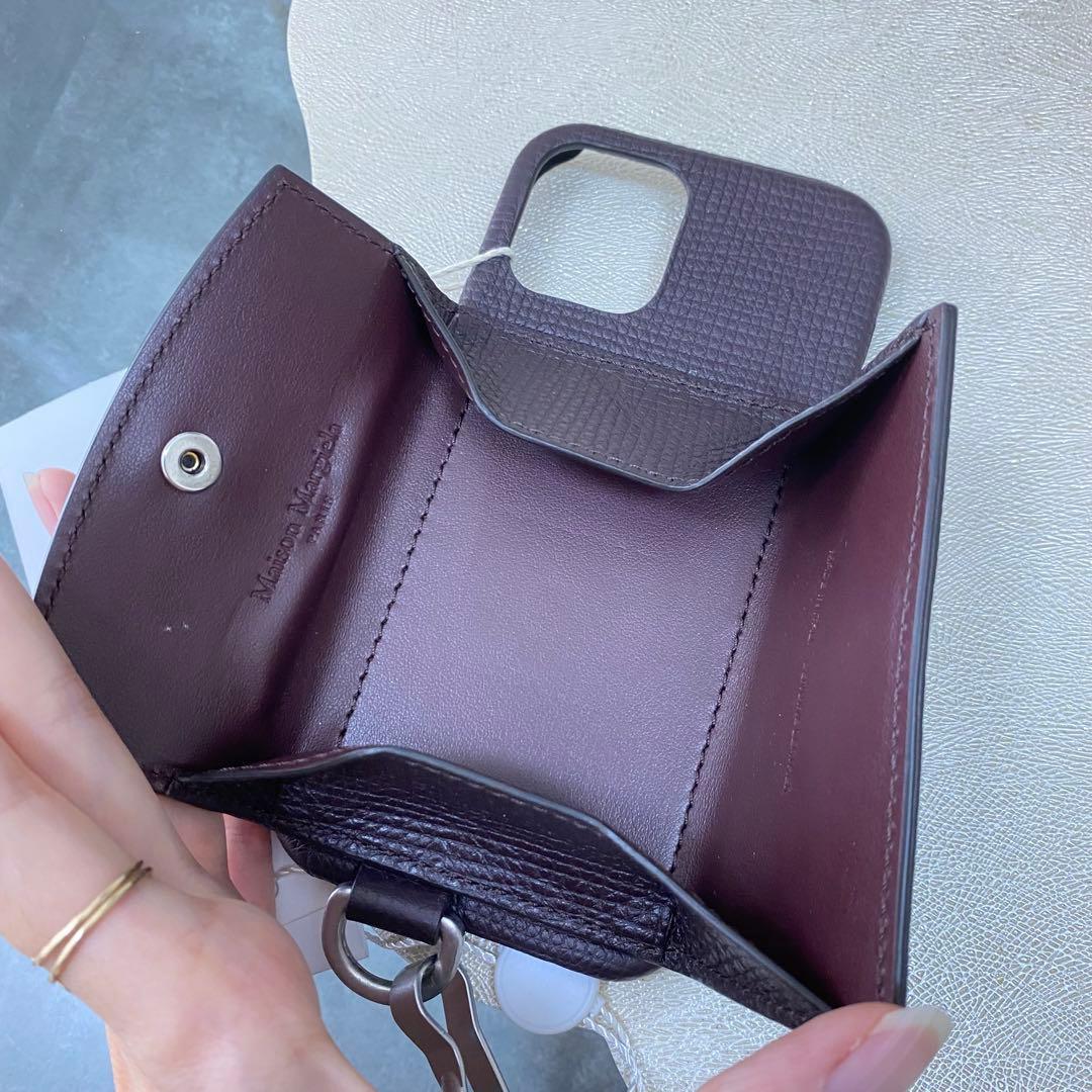 ラスト１【新品】マルジェラ ユニセックス ハンドストラップ付 iPhoneケース