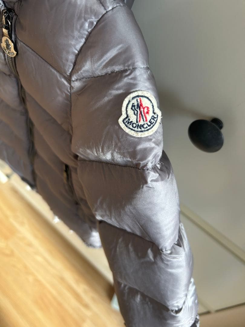 モンクレール ダウン　キッズ　9-12m