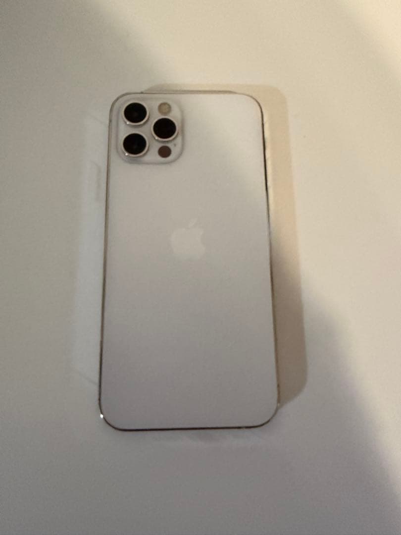 iPhone 12 Pro シルバー 本体 256GB