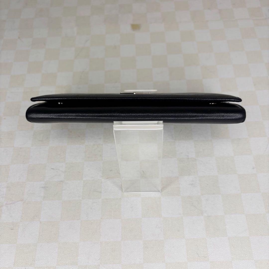 極美品　PRADA プラダ　長財布　二つ折り　M88