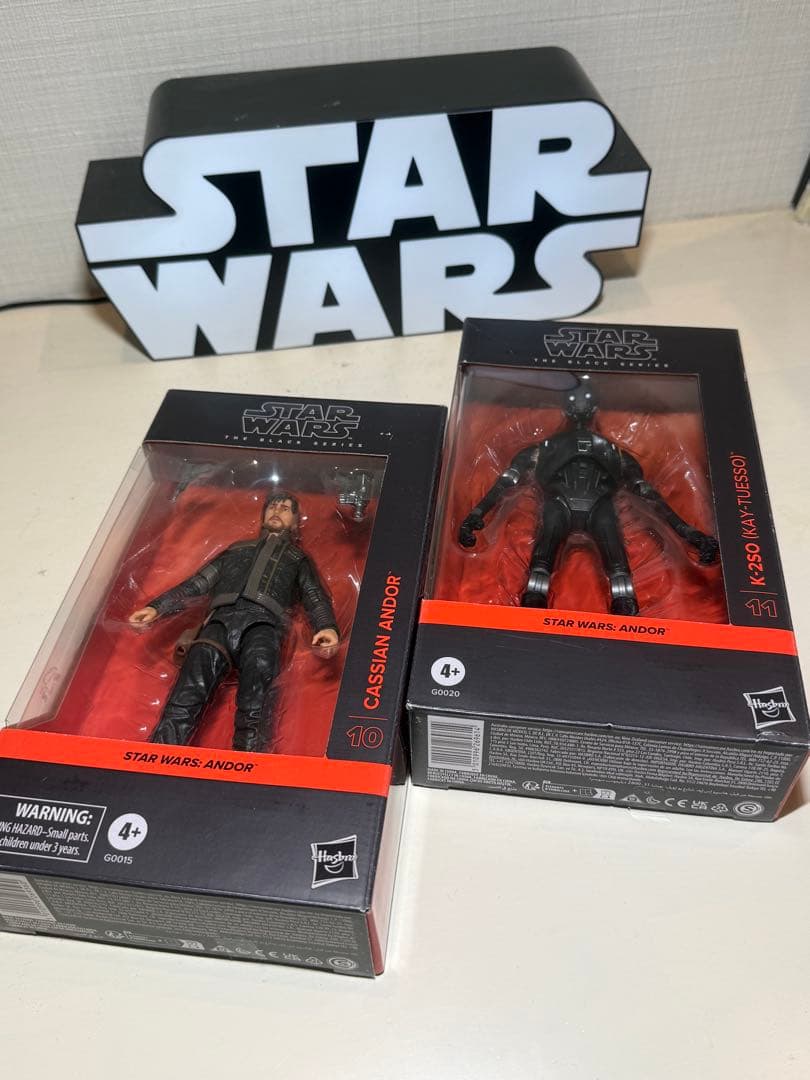 【新品／未開封】STARWARS キャシアンアンドーとK-2SO 2体セット
