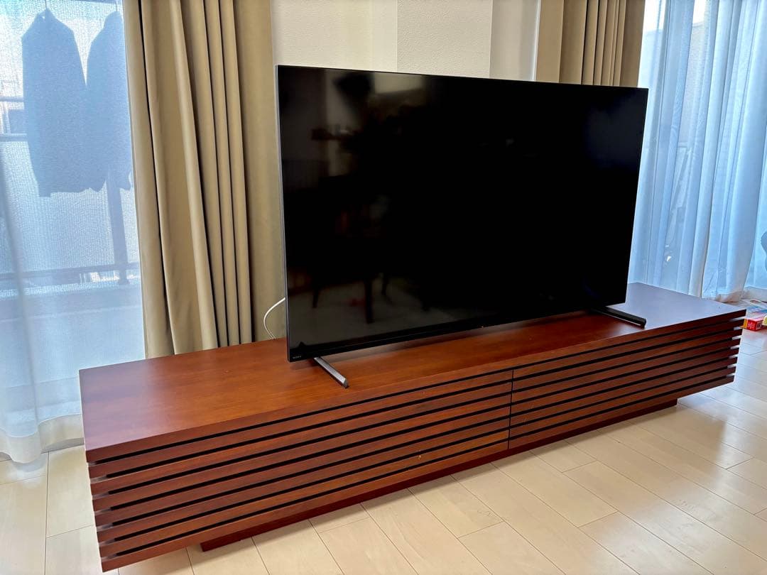 【最終値下げ〜11月26日(水)で終了】テレビボード 210cm／ウォールナット