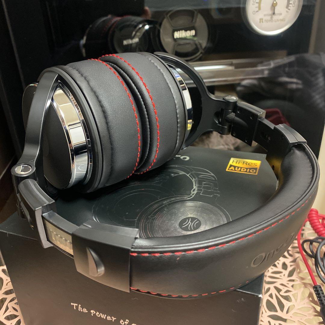 ハイレゾ対応　密閉型ヘッドホン