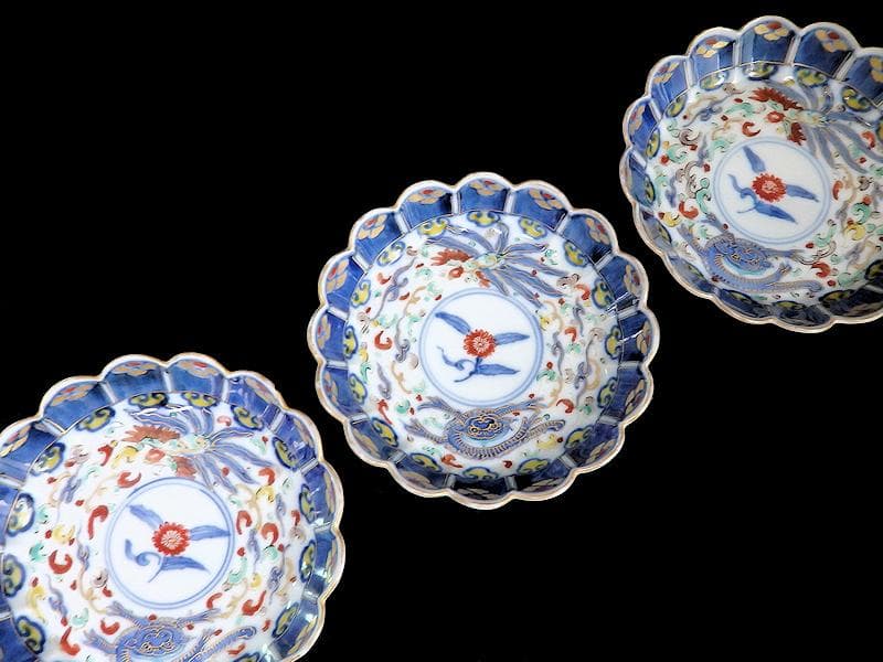 大聖寺伊万里　金襴手　鳳凰に雲龍の図　輪花４寸皿　３枚　E343AS-CBr