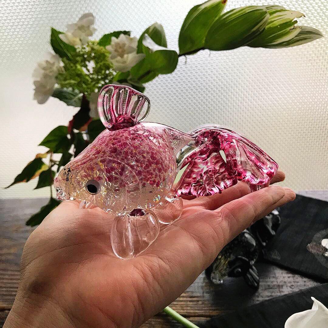 骨董　現代作家物　アート　濃紺　金赤被せ　吹雪紋　金彩爆変　金魚２体