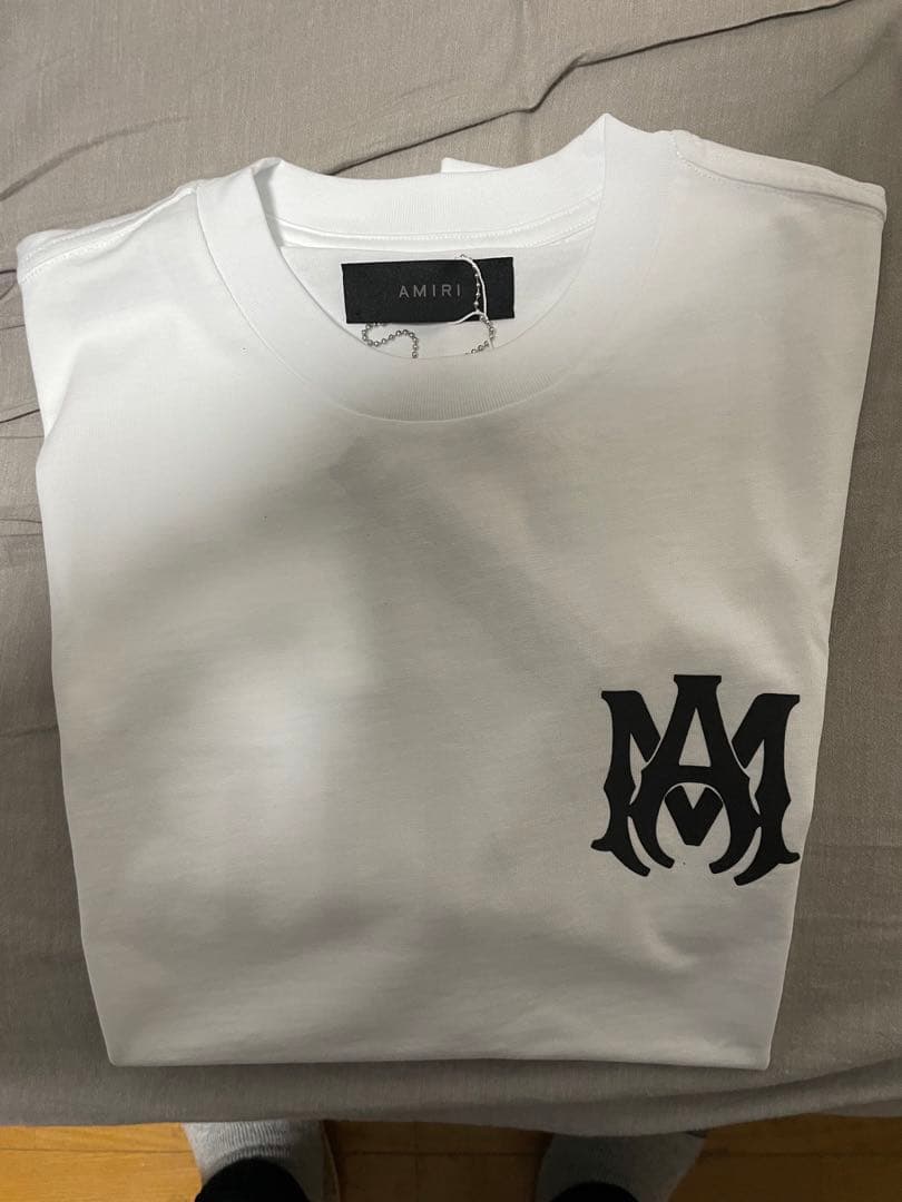 AMIRI ホワイト Tシャツ ロゴプリント