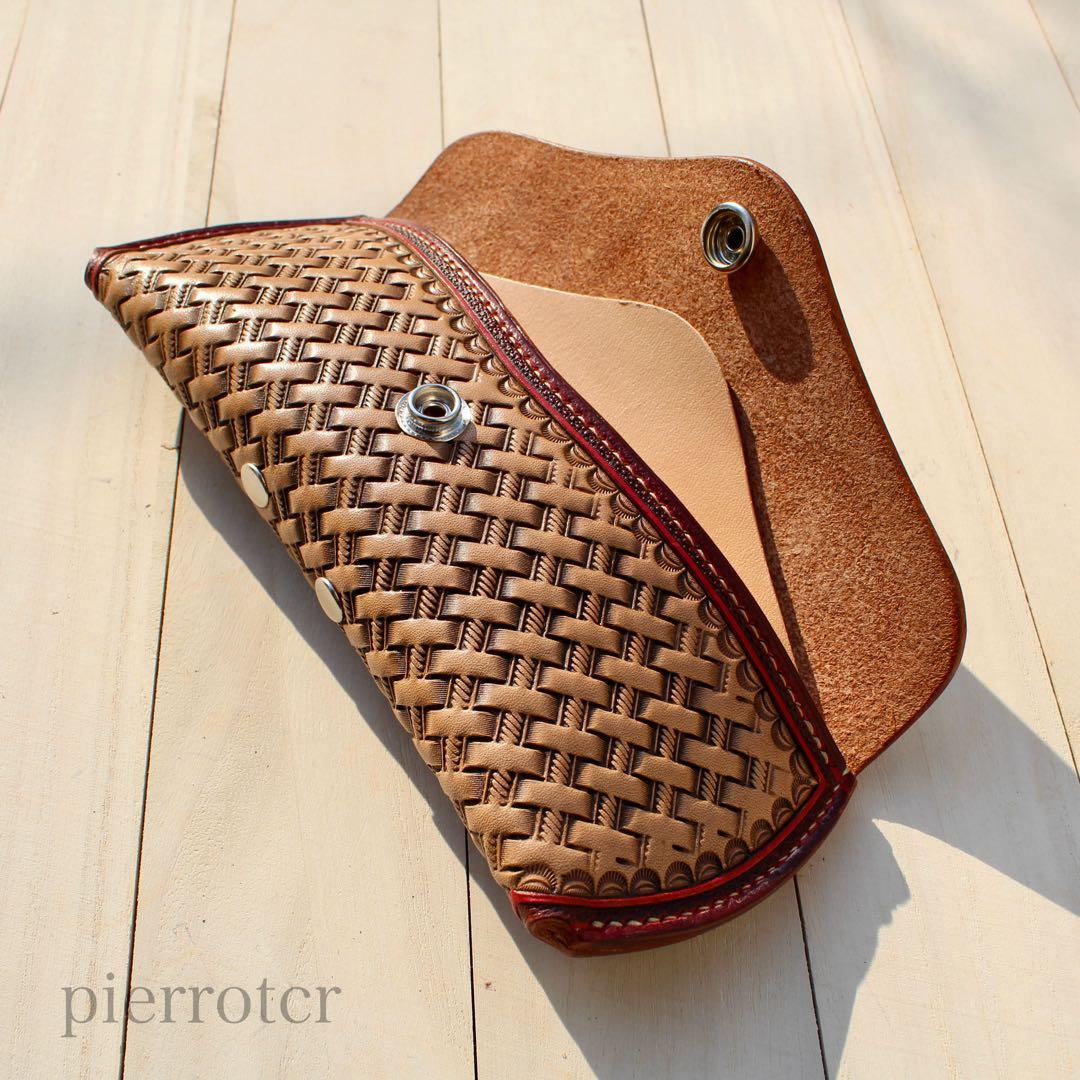 手彫り革小物　カービング眼鏡ケース