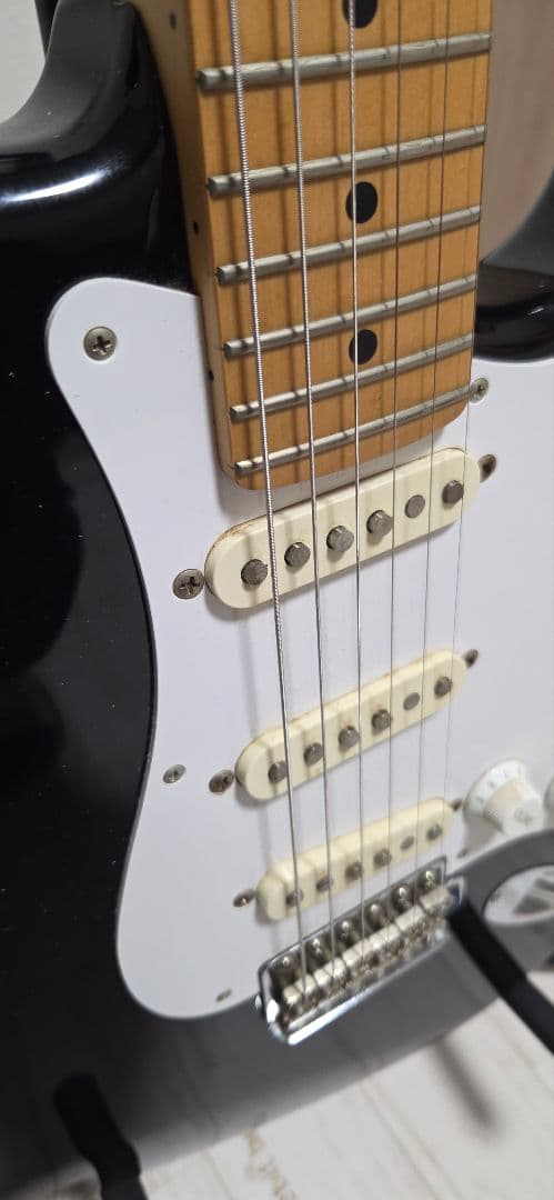 FGN j-standard ストラト