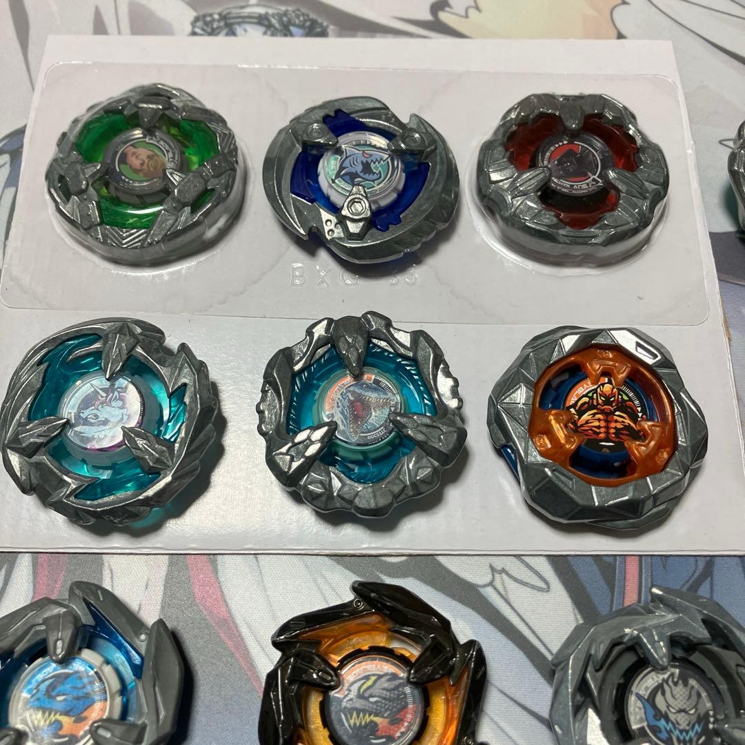 ぐ*ぃ様 ベイブレードX　ブレード、ビットまとめ売り
