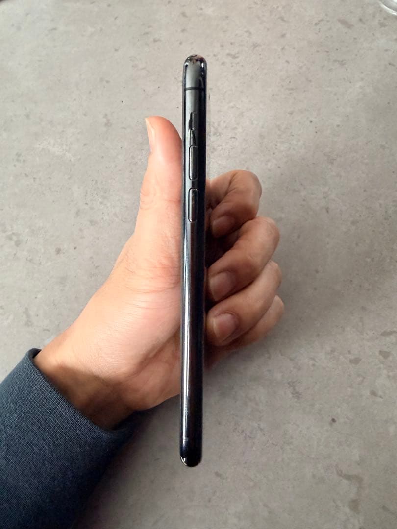 Apple iPhone 11 Pro 256GB 美品