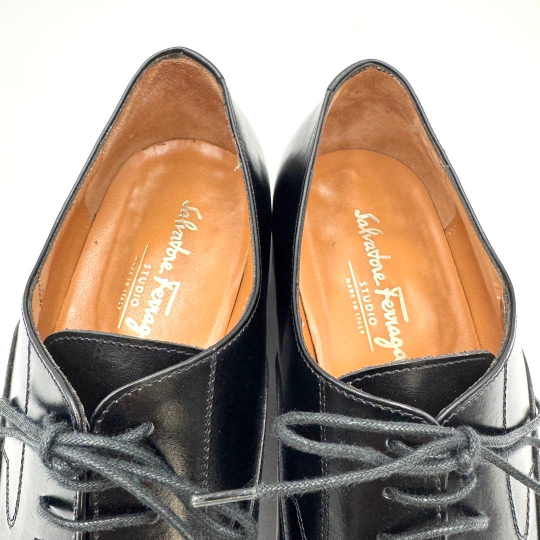 【美品】Ferragamo ドレスシューズ ストレートチップ ブラック 26㎝