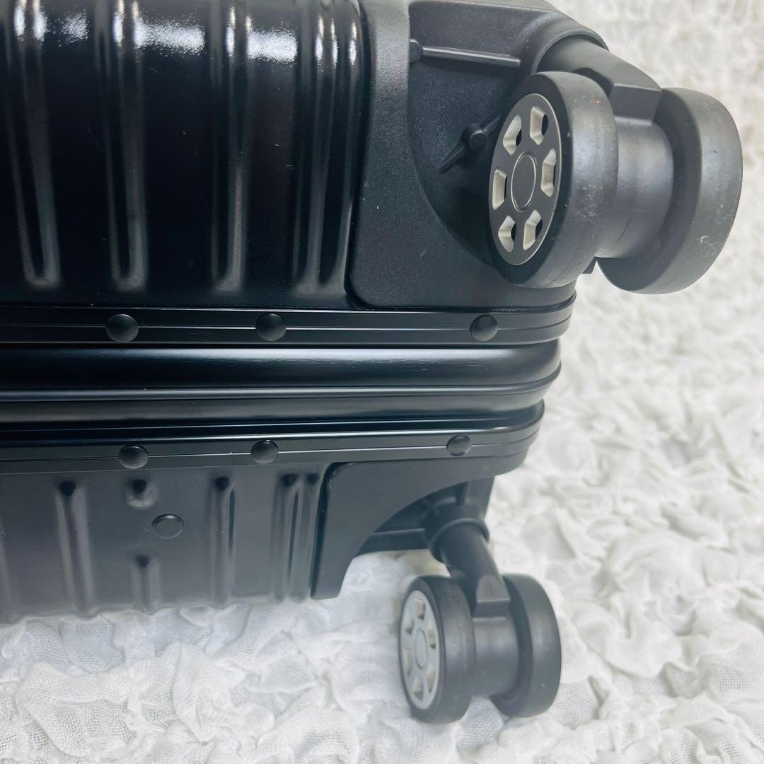 新品 KROEUSクロース オールアルミ合金 スーツケース キャリーバッグ 黒