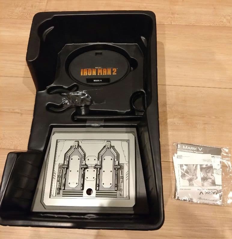 ホットトイズ アイアンマン マーク5 ホール・オブ・アーマー