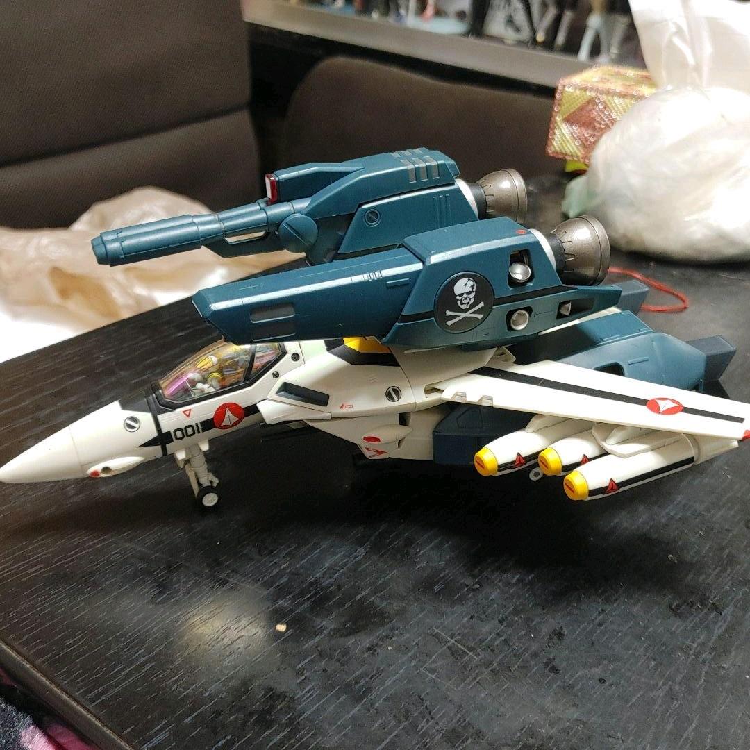 レア物！　やまと 超時空要塞マクロス 1/60 完全変形 VF-1S バルキリー