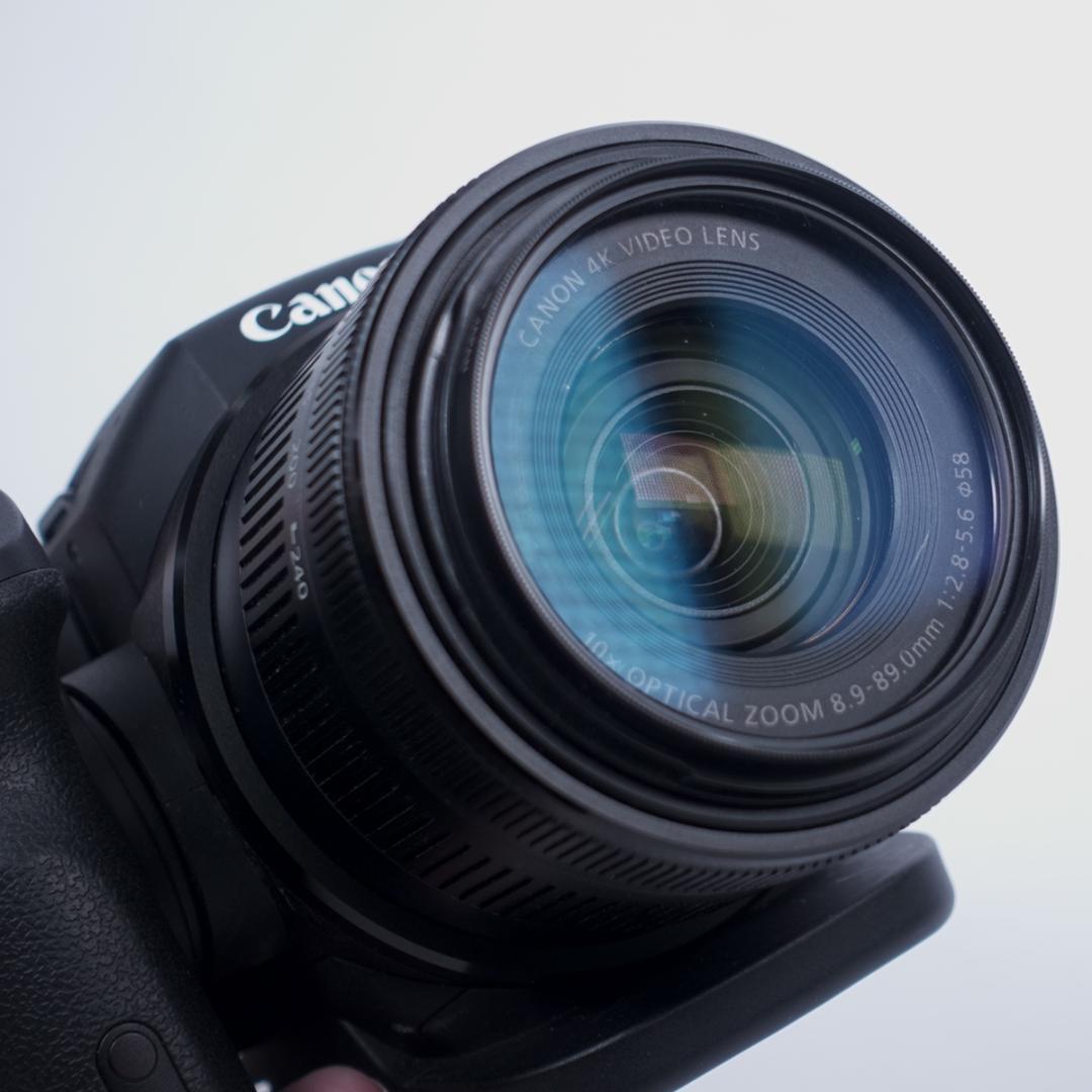 Canon 4Kビデオカメラ XC10