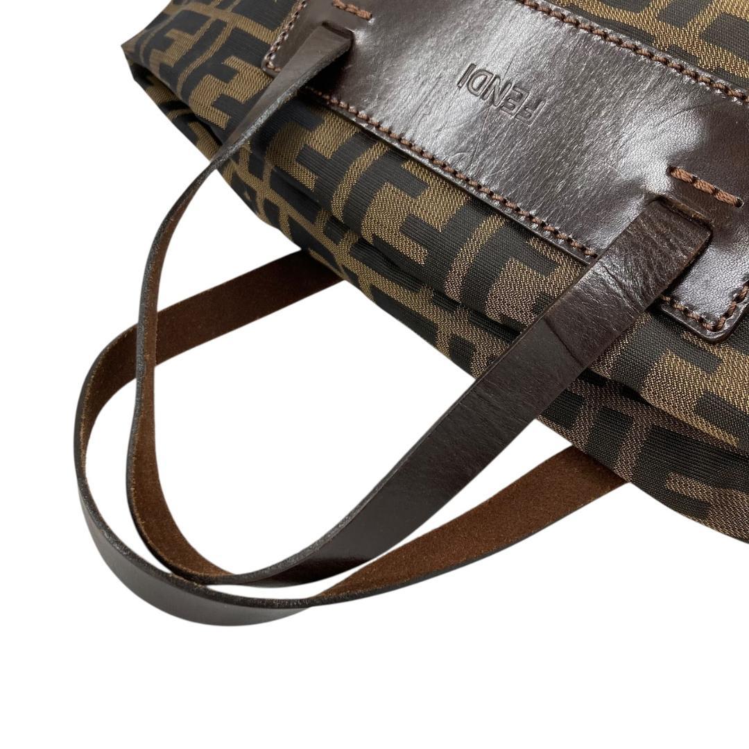 FENDI フェンディ ズッカ柄 ハンドバッグ ミニバッグ ブラウン