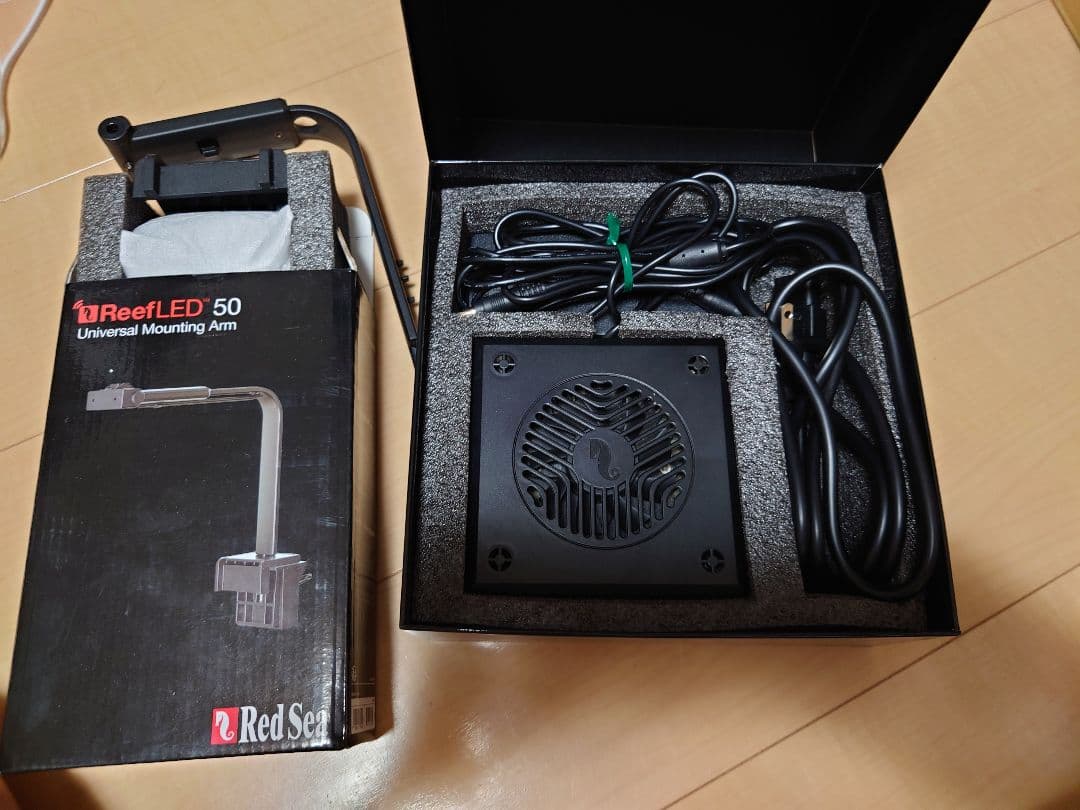 Red Sea reefled50 マウンティングアーム