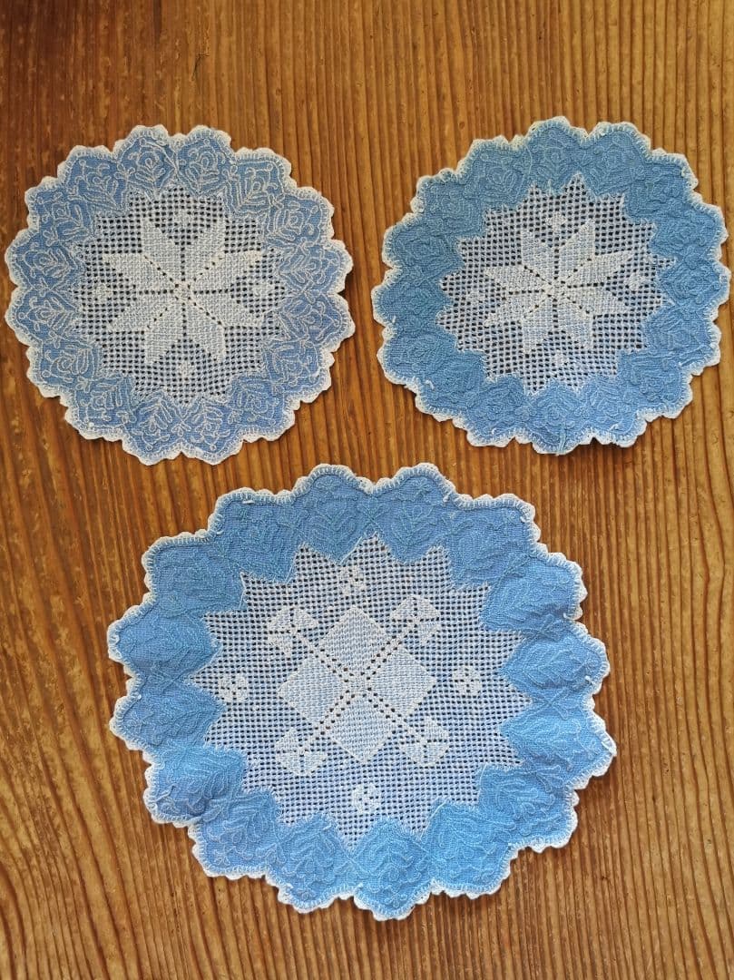 アンティークイタリア インディゴ染 ブラッドレーススカラップドイリー ３枚セット