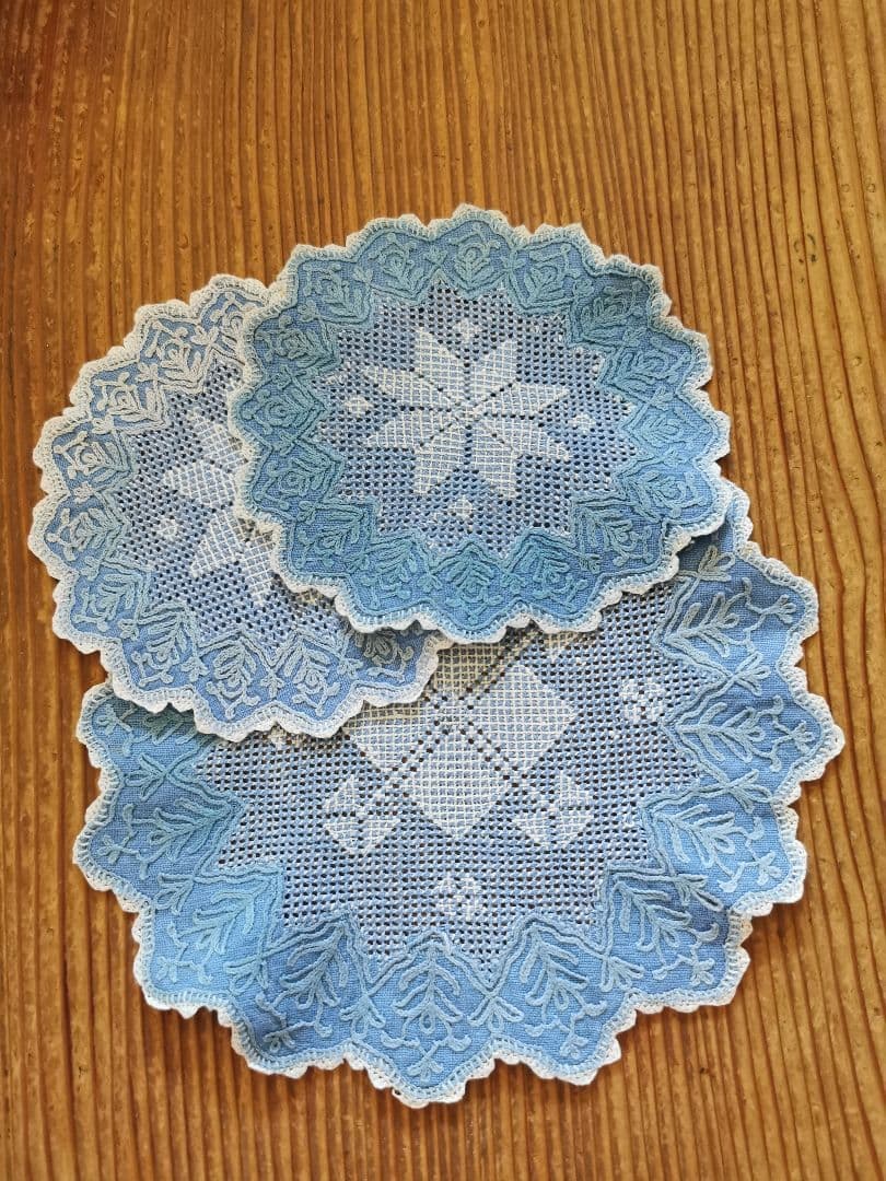 アンティークイタリア インディゴ染 ブラッドレーススカラップドイリー ３枚セット