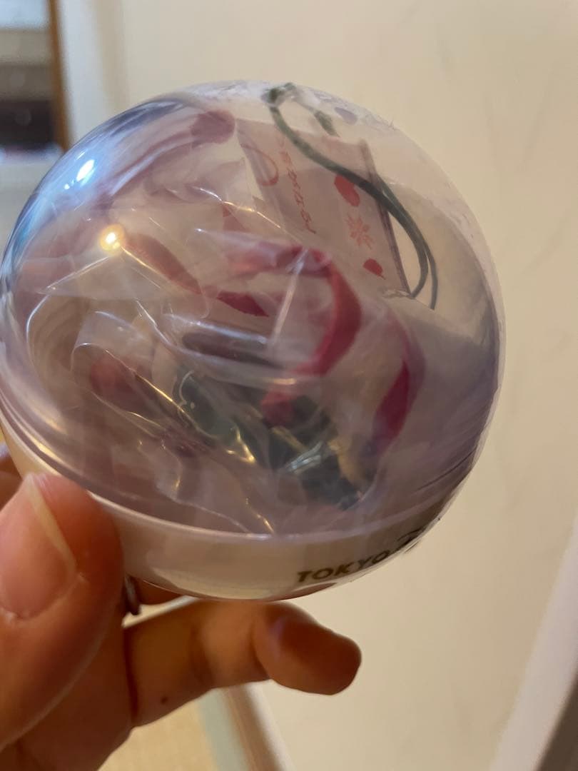 リルリンリン　クリスマスカプセルトイ未開封4個セット白✖︎赤✖︎緑2