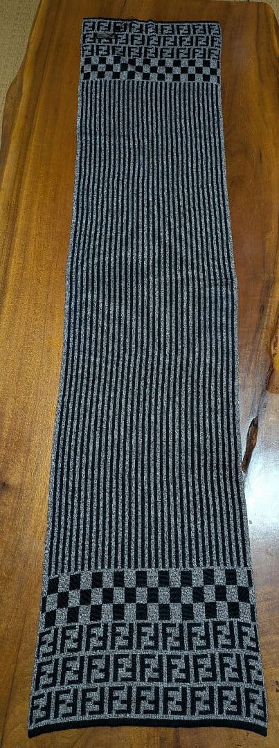 Fendi FFロゴマフラー