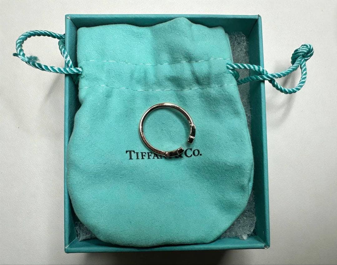 Tiffany & Co. ダブルクロスリング