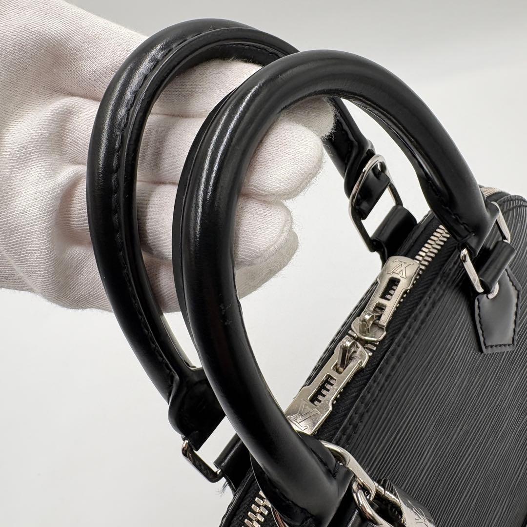 Mei様✨ルイヴィトン エピ アルマBB M40862 バッグ　ノワール