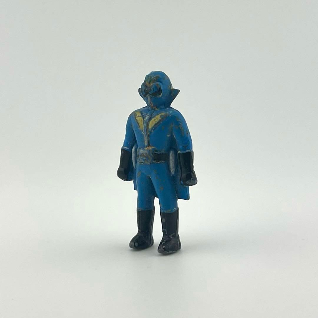 【鉄製】「秘密戦隊ゴレンジャー」アオレンジャー　キーホルダー部材？？