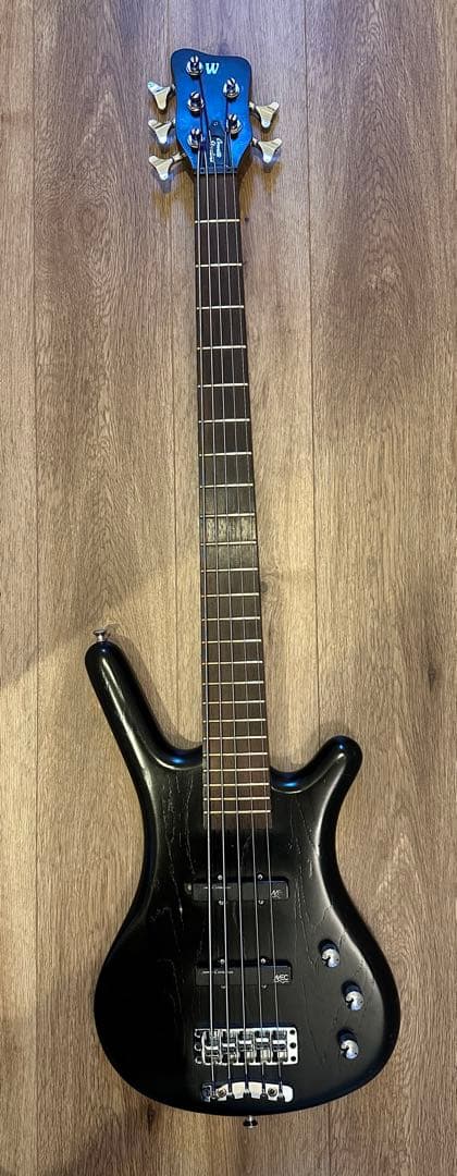 Warwick Corvette Bass 5弦 ブラック