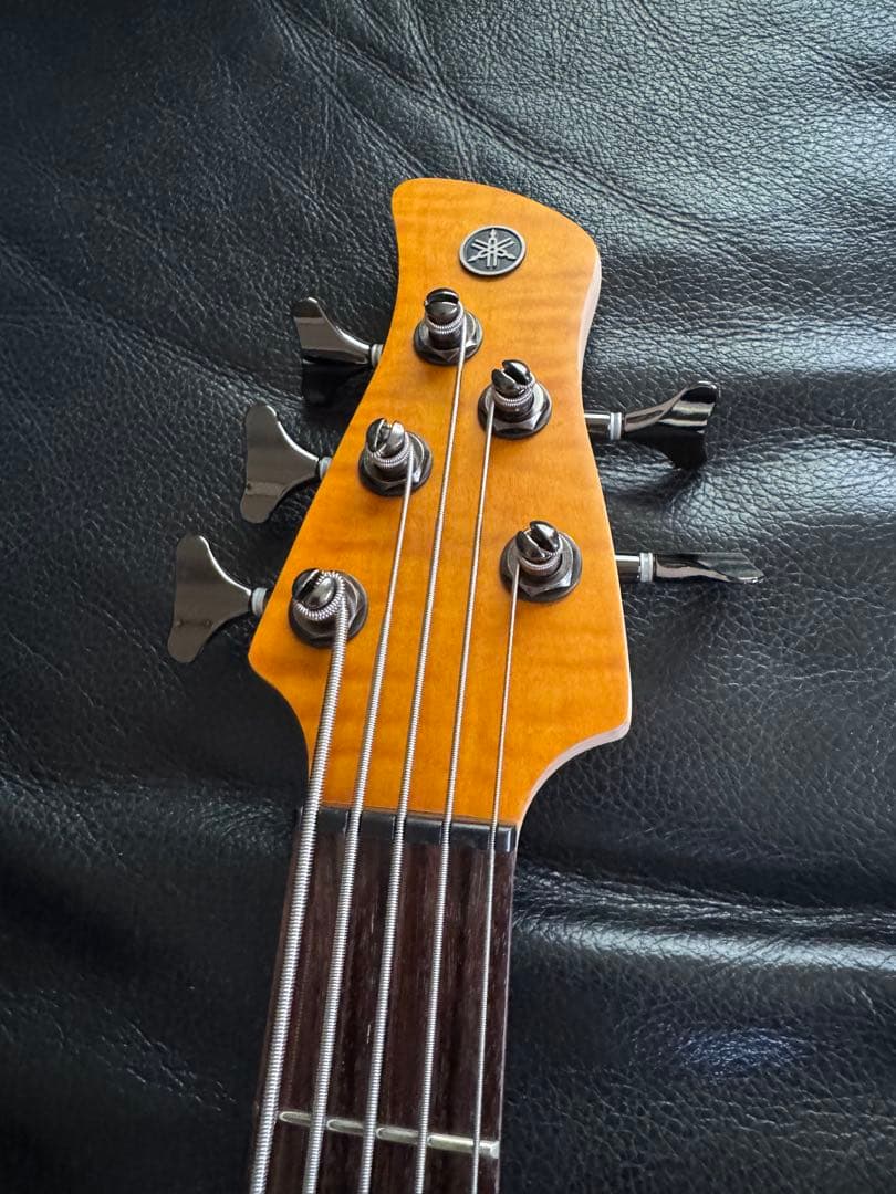 Yamaha エレキベース TRBX605