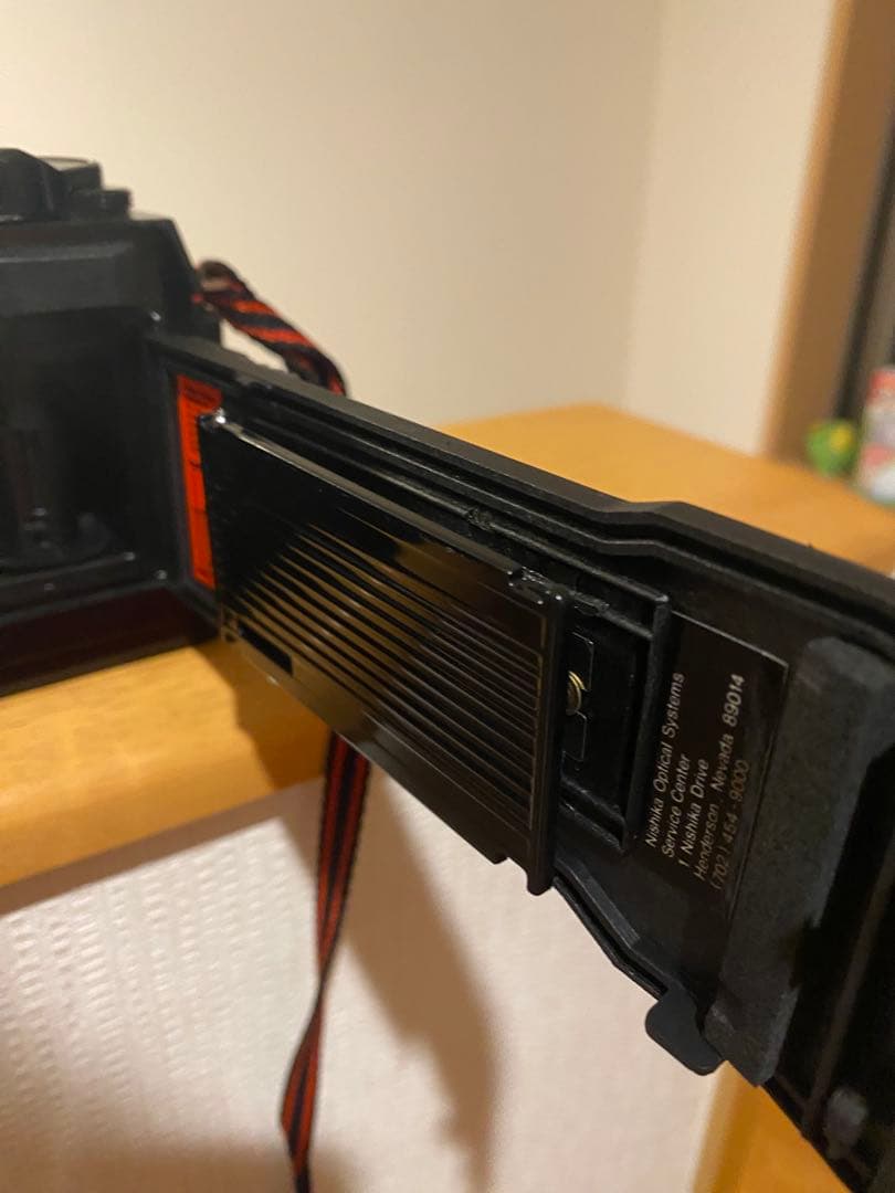 Nishika N8000 35mm 3Dカメラ中古品 ＆ 専用ストロボ未使用品