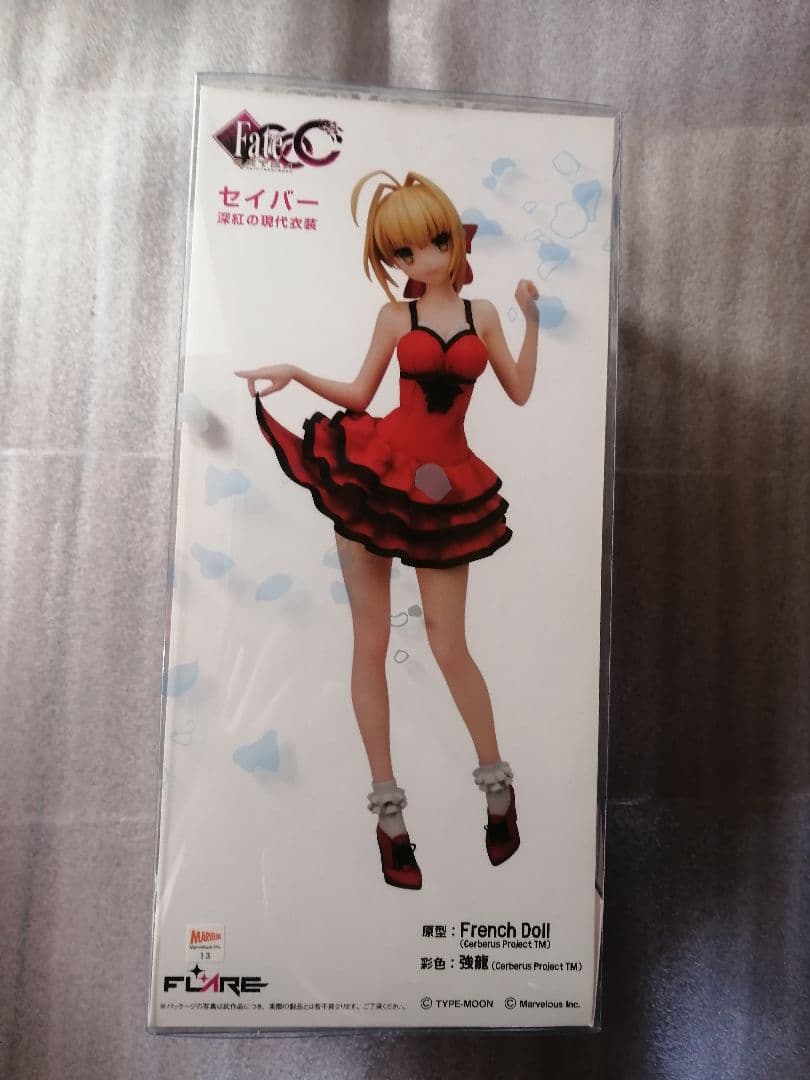 Fate/EXTRA CCC セイバー 深紅の現代衣装 完成品フィギュア　フレア
