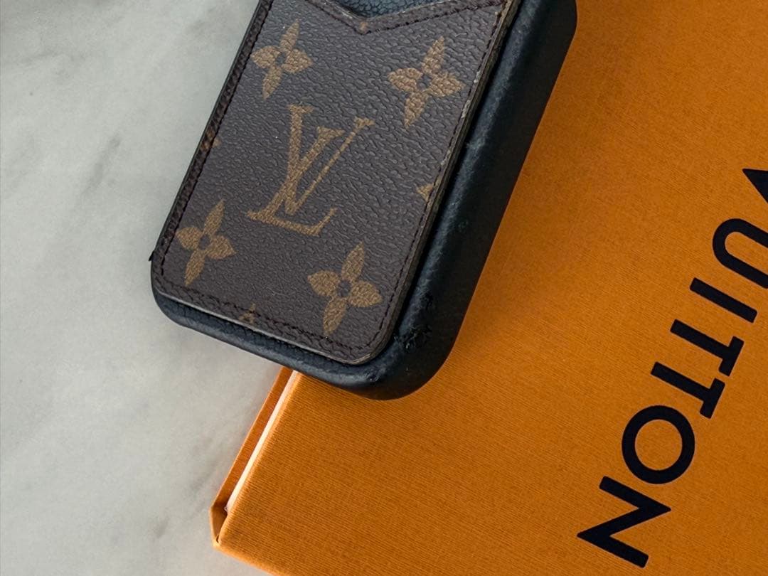 ルイ・ヴィトン iPhone15Pro ケース