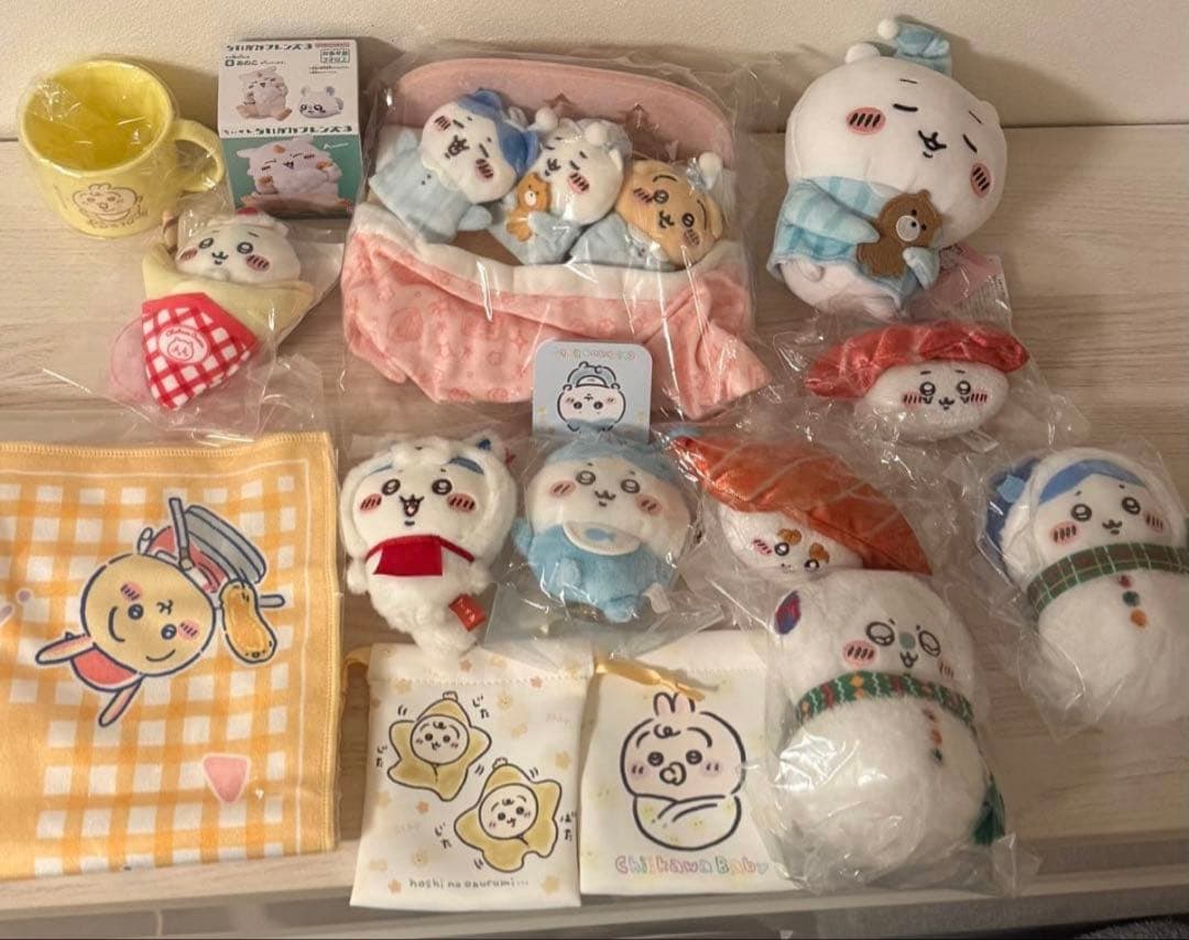 ちいかわ　ぬいぐるみ　キーホルダー　タオル　まとめ売り