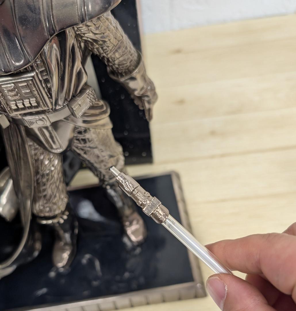 シリアル入り スターウォーズ STAR WARS　スタチュー ダースベイダー