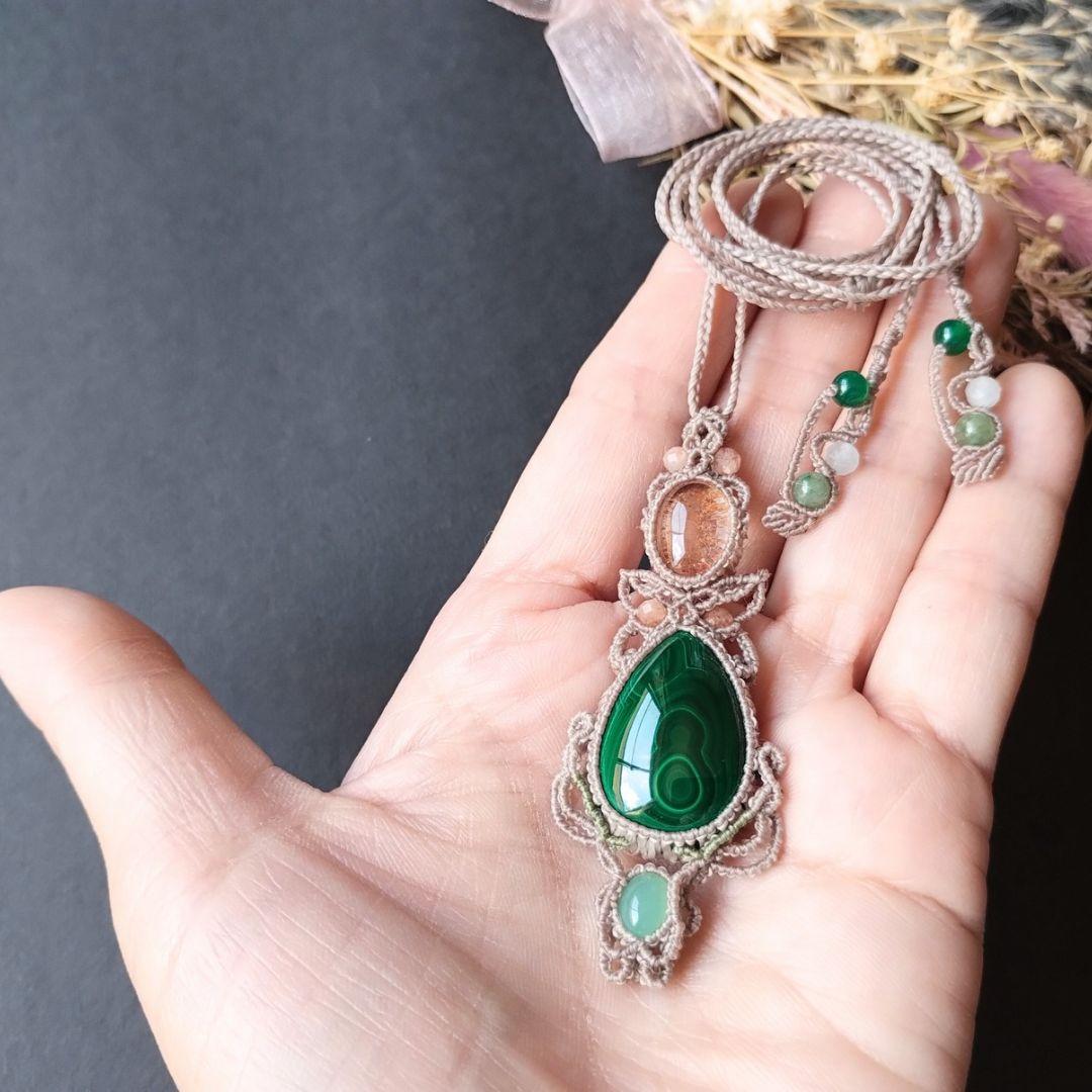 【ちーさん】マラカイト＆ガーデンクォーツのマクラメ編みネックレス他　天然石