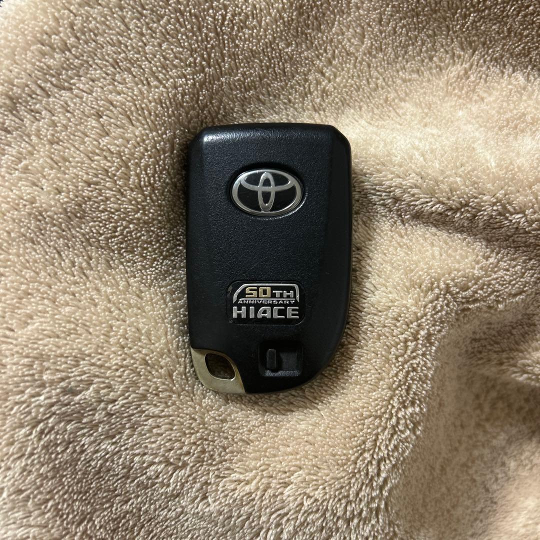 トヨタ　ハイエース　50周年　両側電動スライドドア　スマートキー (145)