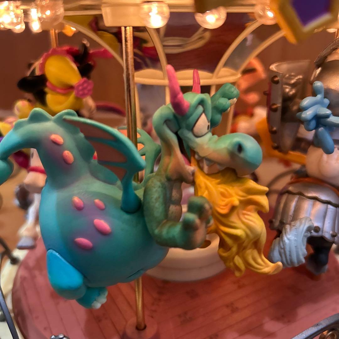ディズニー　ミュージックモーション　オルゴール メリーゴーランド