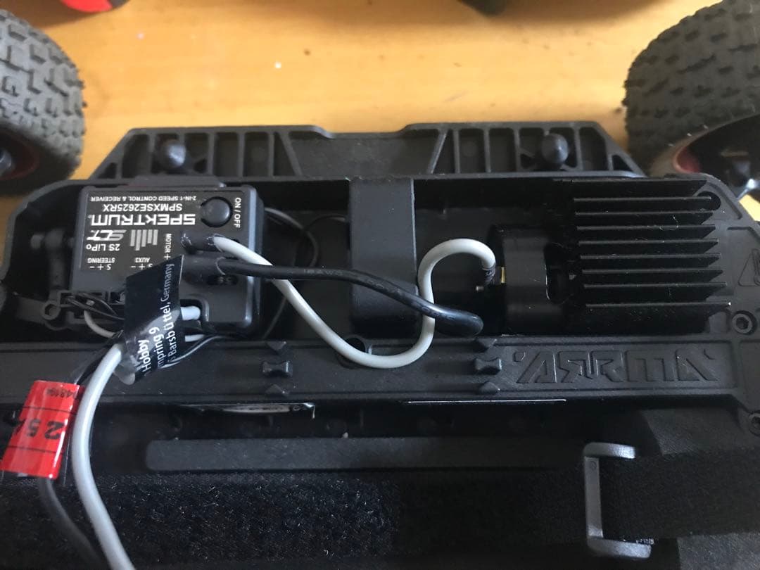 ARRMA MOJAVEGROM 1/14スケール　380ブラシモーター