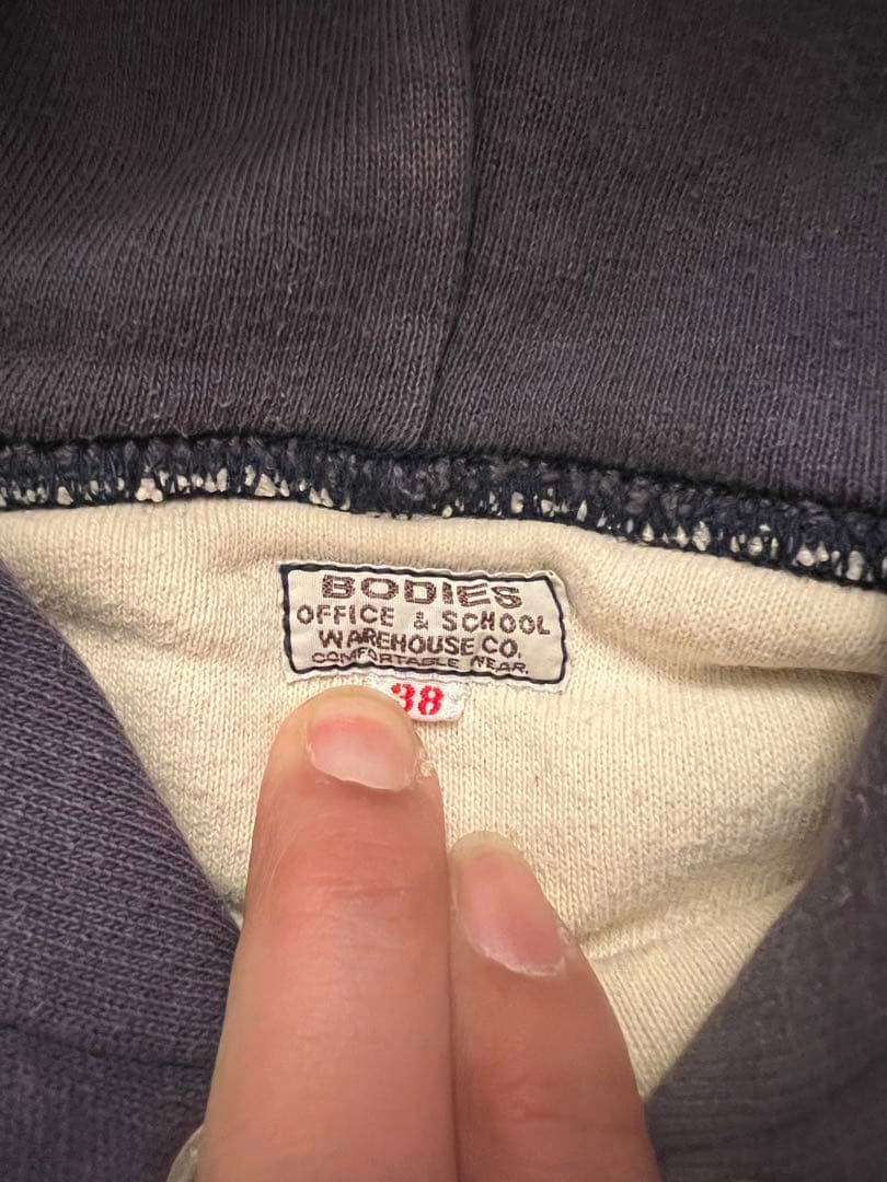 BODIES フード付きパーカー ダークグレー 38ウエアハウダブルフェイス