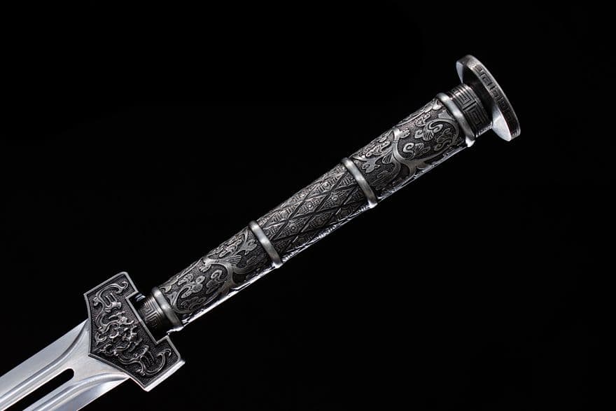 【娄滅漢剣】 漢剣 古兵器 武具 刀装具 高級 鑑賞用 長剣 装飾用