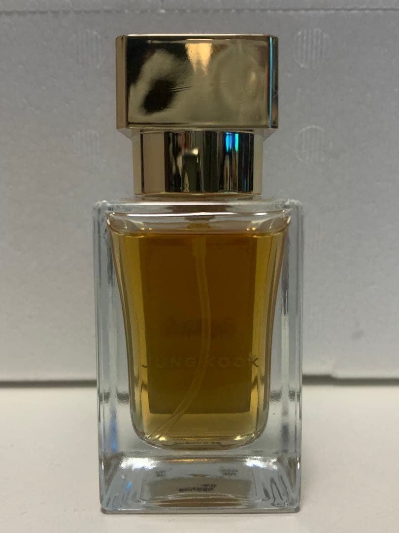 グク 韓国展示会限定 GOLDEN パフューム　フォトカード付