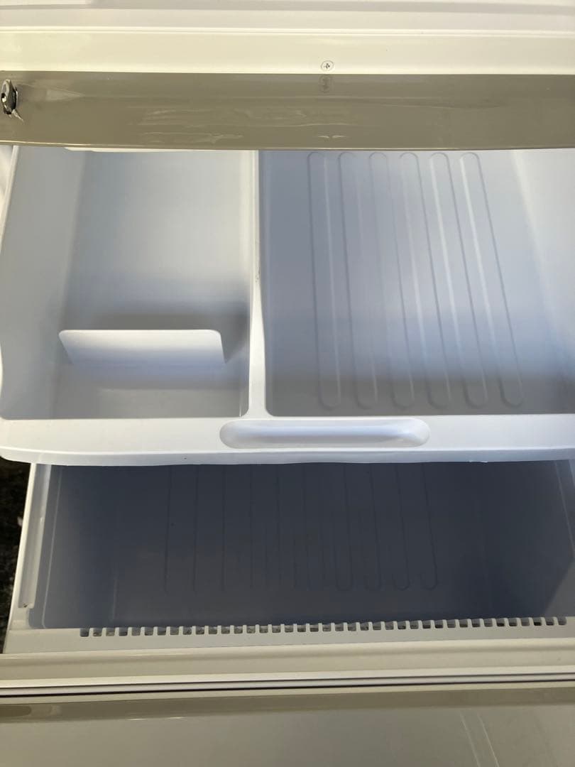 シャープ 冷蔵庫 SJ-W352F-S 350L