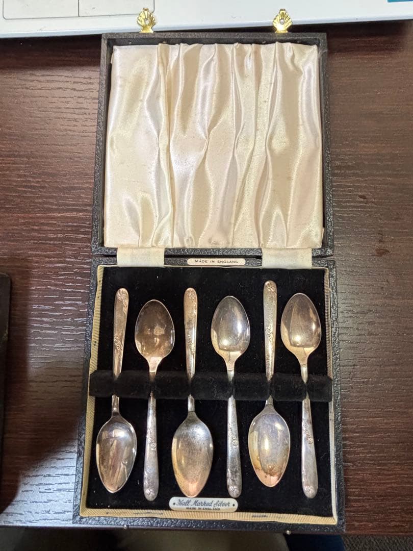 も*ん様 イギリス製 シルバースプーン　ヴィンテージ　スターリングシルバー 刻印