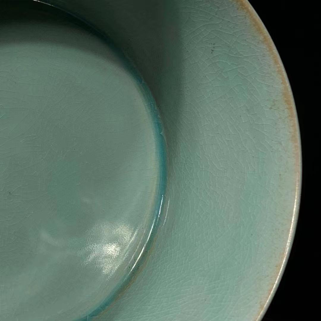 中国古美術・旧蔵の磁器・三足奐・18x13cm・置物・書道・文房具・稀少品・賞物