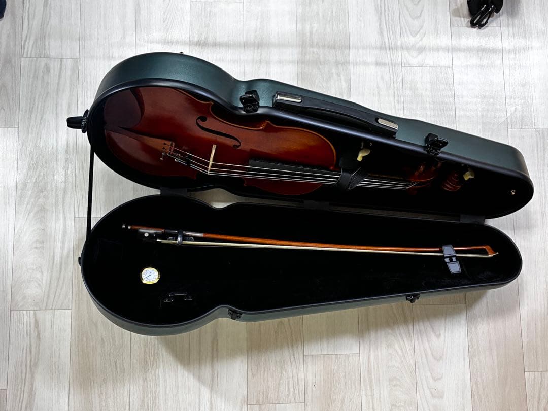 カーボンファイバービオラケース軽量、ダークグリーン、新品未使用、送料無料