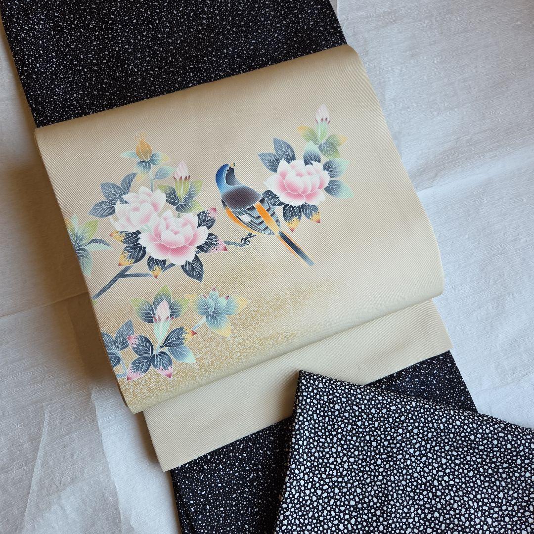 作家物　モノトーンを楽しむ　雪景色のような付下げ