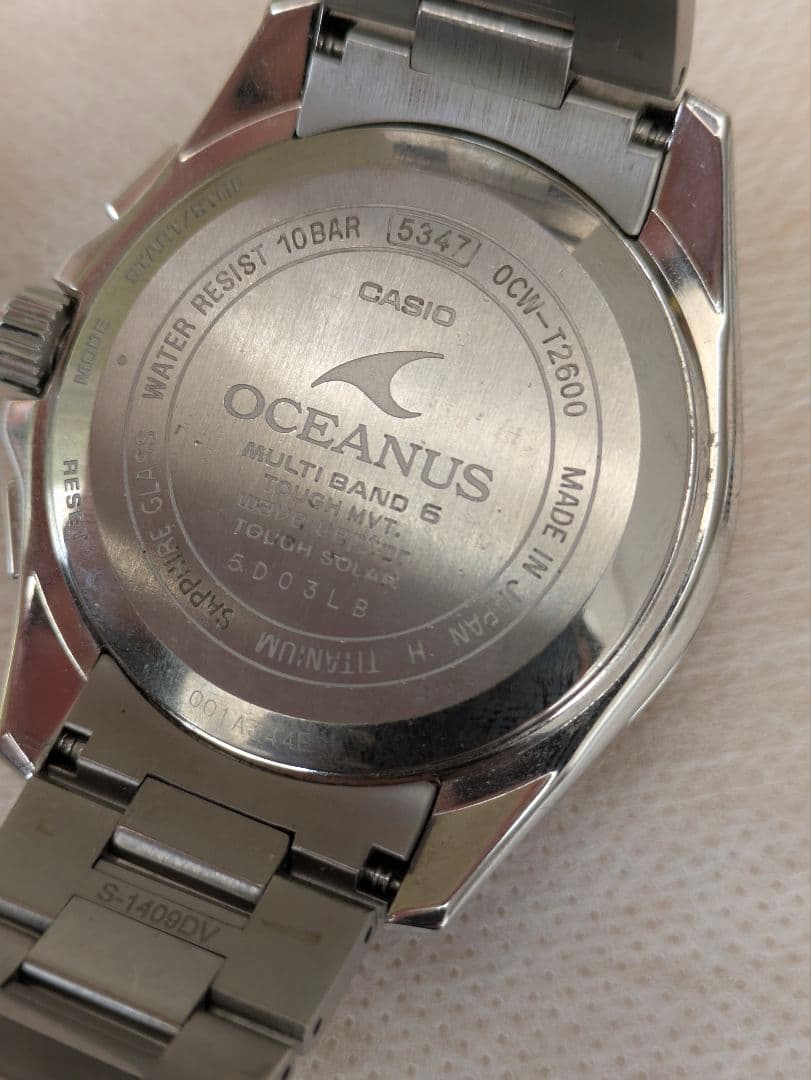 【美品】カシオ オシアナス OCW-T2600-2AJF 電波ソーラー チタン