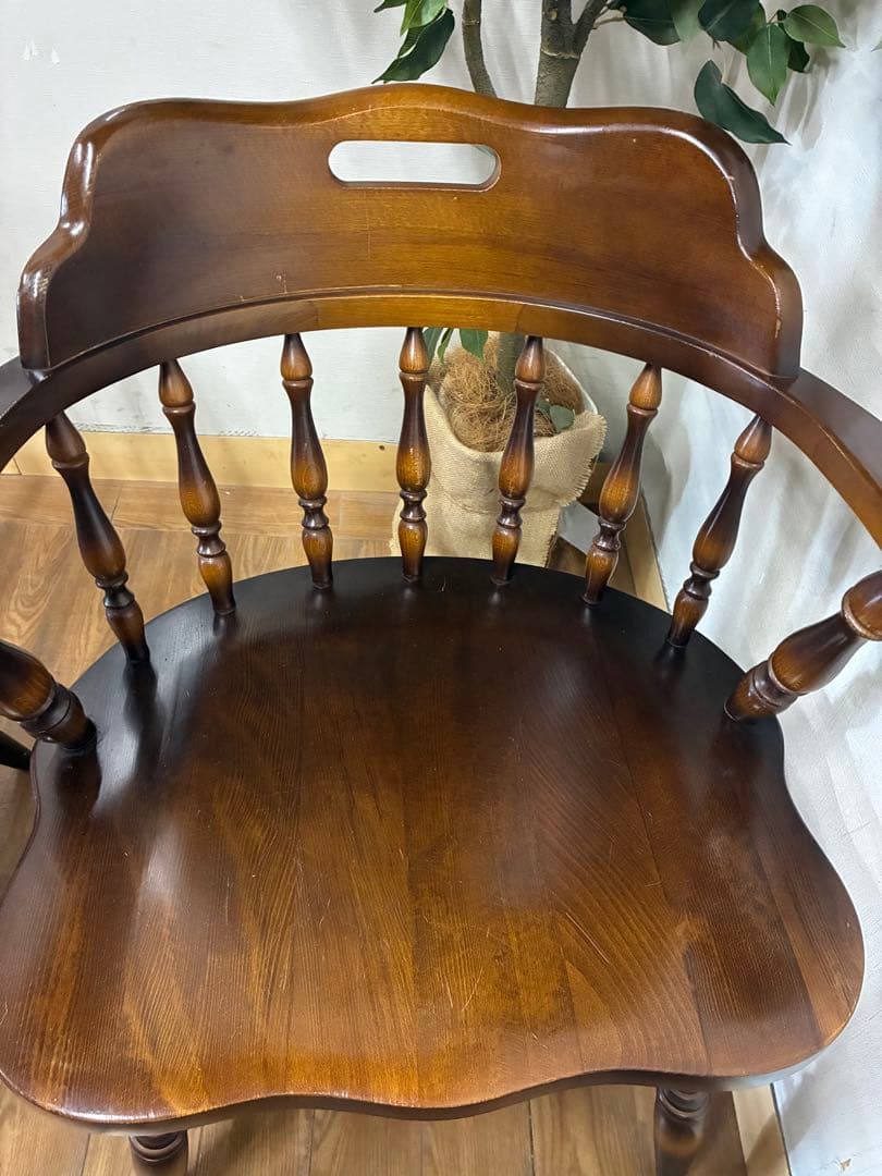 管366☆飛騨産業☆キツツキマーク☆高穂☆ダイニングテーブル/アームチェアー4脚