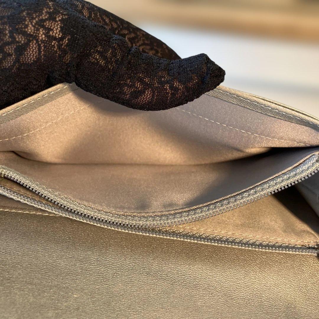 ［正規品］美品　CHANEL カメリア　長財布　　シリアルシール付き